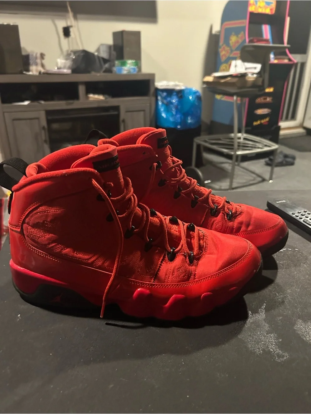 Nike Air Jordan 9 Retro Motorboat Jones Gym Red Men’s Size 9 Authentic Sneaker